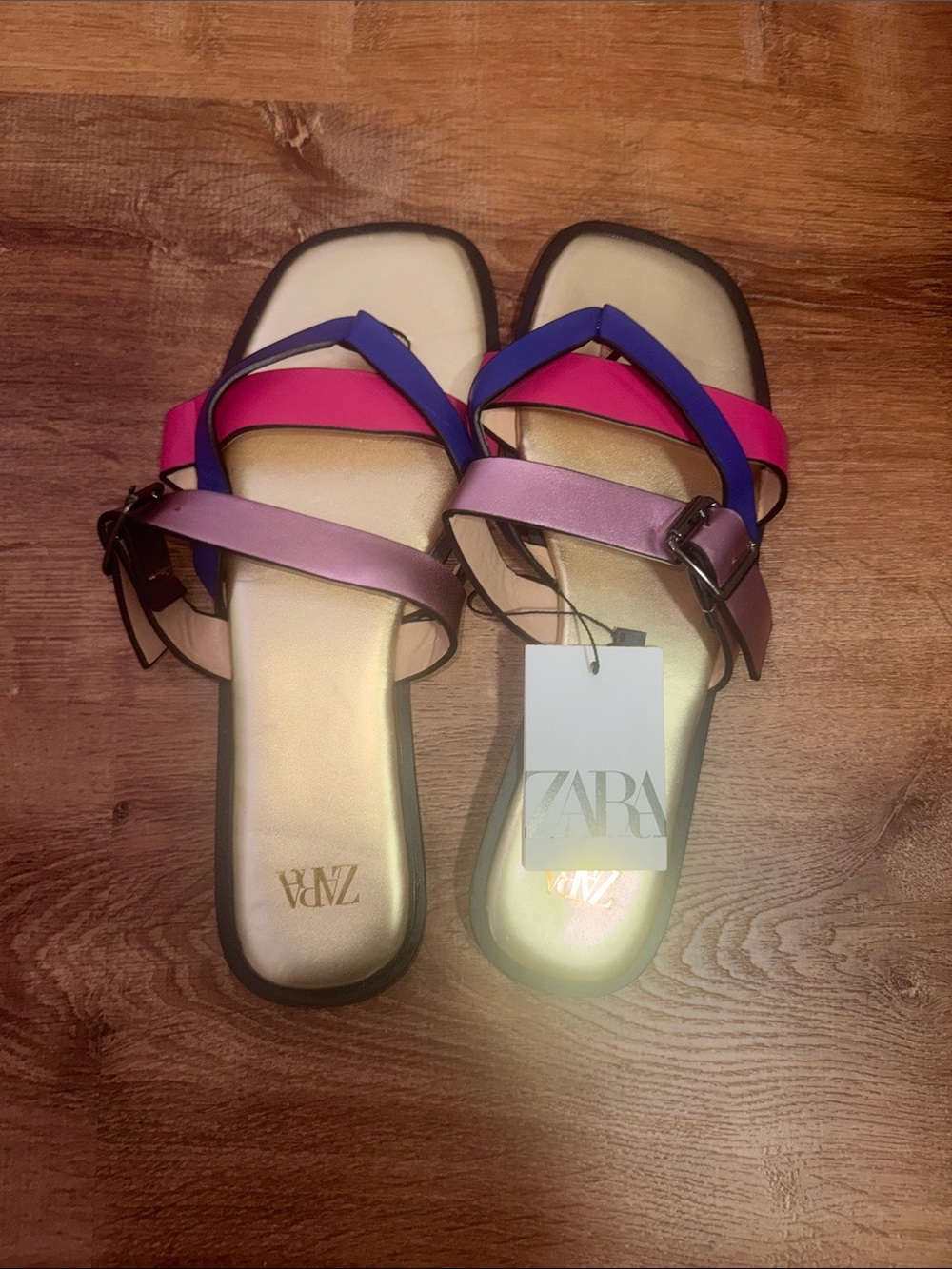 NWT Zara Metallic Multicolor Strappy Criss Cross Buckle Flat Sandals